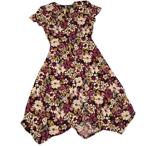 Perceptions Women's Short Sleeve Floral Fit And Flare Midi Dress. Size: 8 - Picture 8 of 8